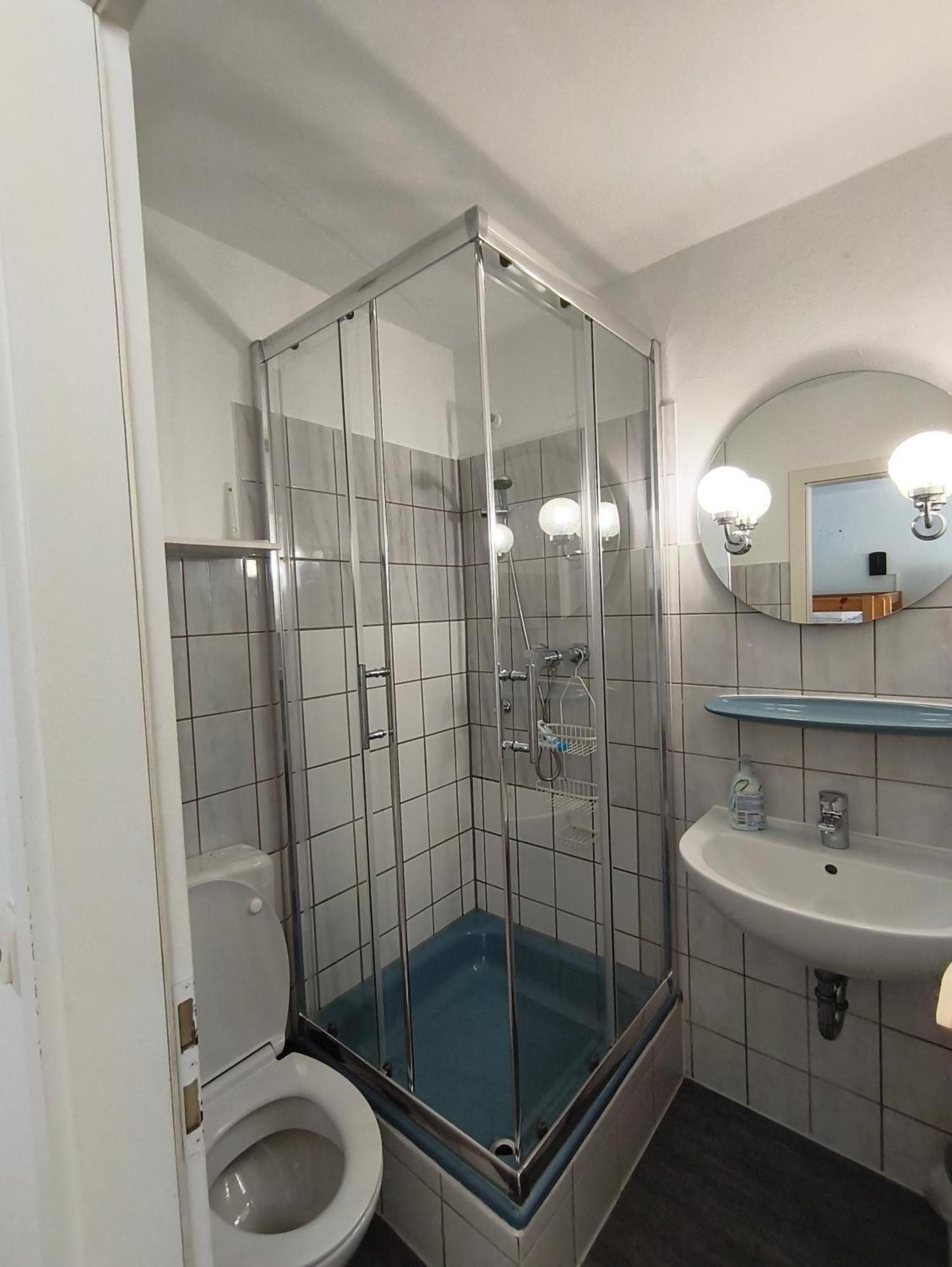 Bett im Frauenschlafsaal mit 4 Betten