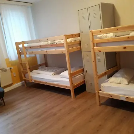 Hostel 45-2